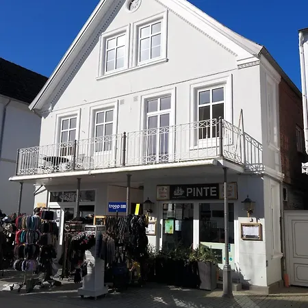 아파트 Haus Hansen - Wyk Whg 03 비크아프포르